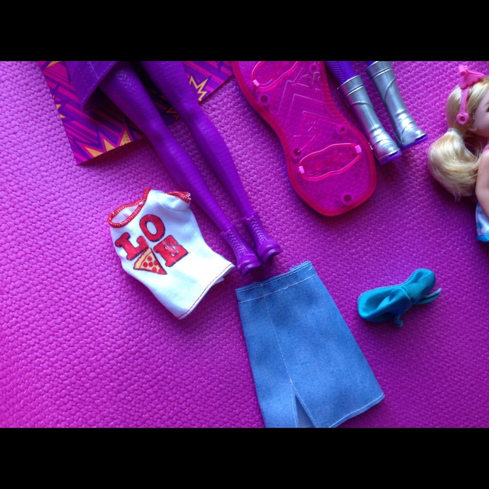 Barbie!! AMAZING lot!! - Picture 5 of 7